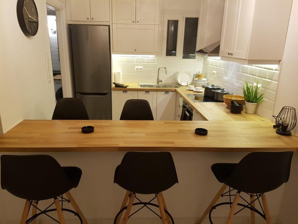 Fully Equiped Design Apartment With Excellent View/ Easy Parking Atenas Exterior foto